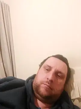 Snapshot of HE-M123 chatting on 03-16-25, 10:09 HE-M123 online show from 03-16-25, 10:09