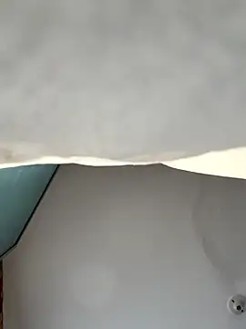 Abril10  online show from 10-17-25, 01:46