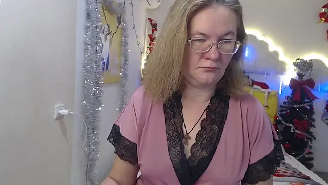 HolyMilfa online show from 12-13-24, 07:25