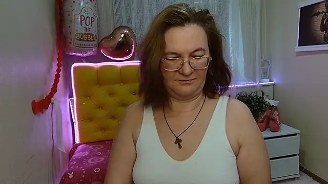 HolyMilfa online show from 02-23-25, 10:49