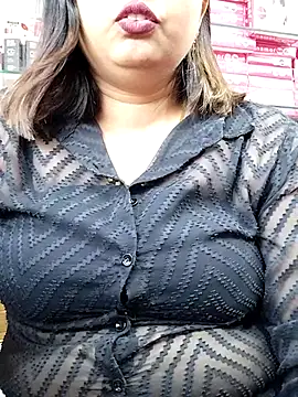 Snapshot of QueenHaryana chatting on 03-22-25, 12:14 QueenHaryana online show from 03-22-25, 12:14