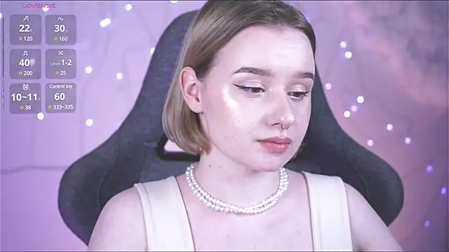 AdeleLoomis online show from 02-08-25, 11:45