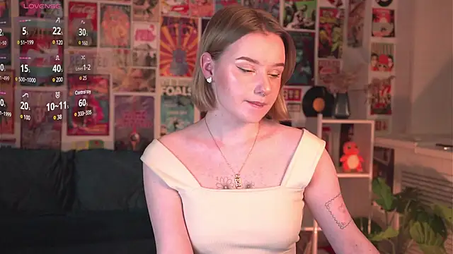 AdeleLoomis online show from 02-18-25, 05:42