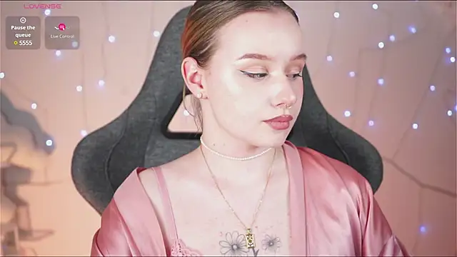 AdeleLoomis online show from 02-26-25, 08:48