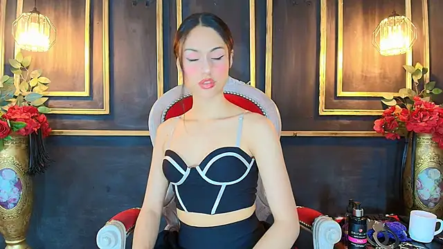 Hannah blepper online show from 11-20-25, 08:19