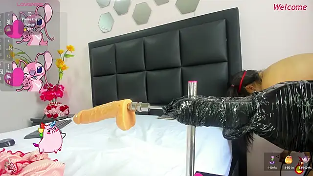 Catalina Jonex online show from 10-14-25, 08:53