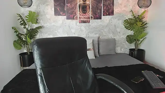 Regan   online show from 03-15-25, 04:13