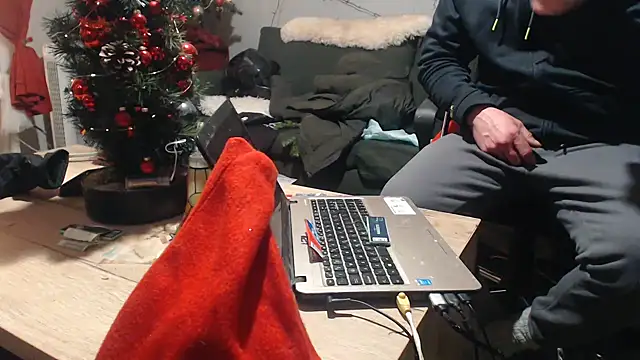 mikeythebestsucker online show from 12-24-24, 08:00