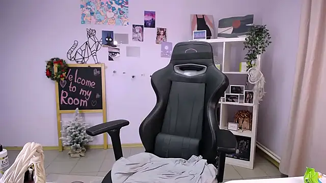 MelissaLovvv online show from 01-08-25, 08:27