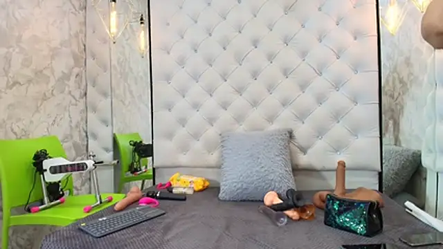 VALENTINA3x online show from 03-23-26, 04:05