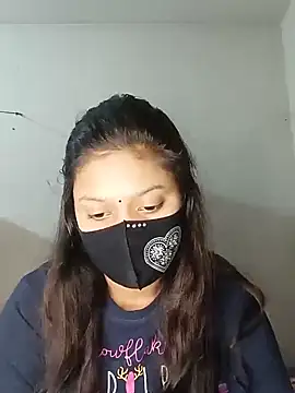 Nadia-2 online show from 01-05-25, 05:51