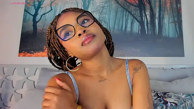 Snapshot of AriaFoster chatting on 12-14-25, 09:25 AriaFoster online show from 12-14-25, 09:25