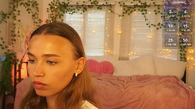 lexicoyy  online show from 03-12-26, 04:07