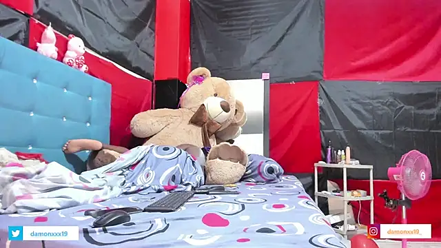 daamonxxx19 online show from 03-09-25, 02:39