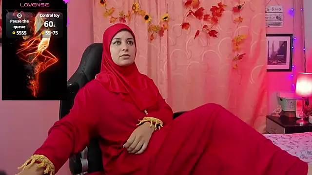 Snapshot of BadraSaadi chatting on 12-21-24, 03:42 BadraSaadi online show from 12-21-24, 03:42