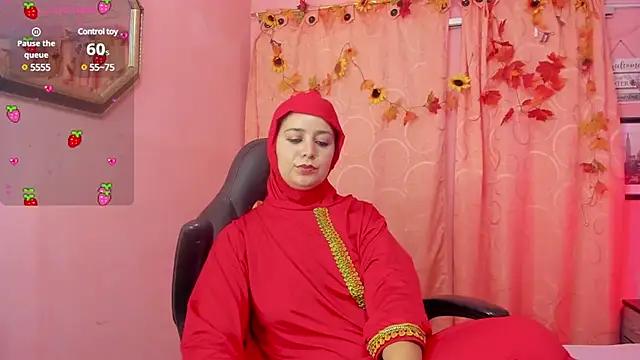 Snapshot of BadraSaadi chatting on 02-11-25, 12:27 BadraSaadi online show from 02-11-25, 12:27