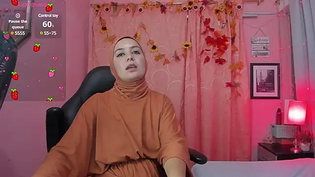 Snapshot of BadraSaadi chatting on 02-16-25, 04:10 BadraSaadi online show from 02-16-25, 04:10