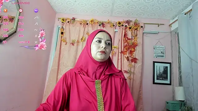 Snapshot of BadraSaadi chatting on 09-20-25, 12:28 BadraSaadi online show from 09-20-25, 12:28