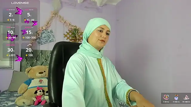 Snapshot of BadraSaadi chatting on 09-22-25, 08:11 BadraSaadi online show from 09-22-25, 08:11