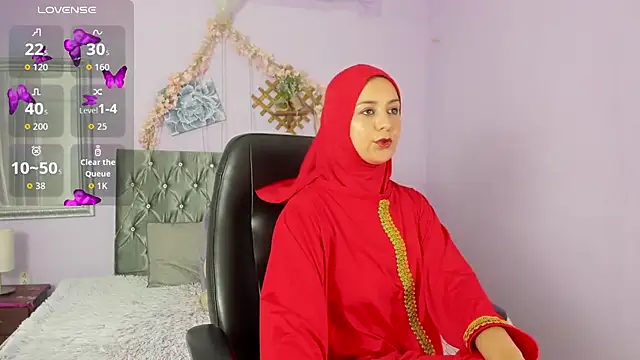 Snapshot of BadraSaadi chatting on 09-25-25, 08:01 BadraSaadi online show from 09-25-25, 08:01