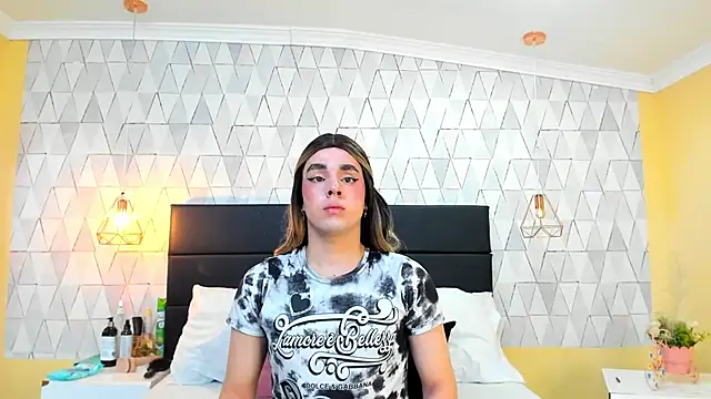 JustinePerry online show from 11-10-25, 02:54