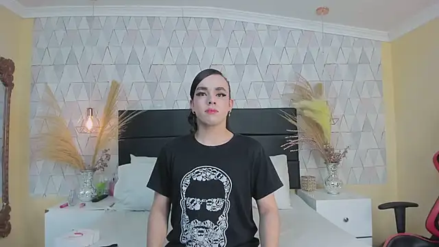 JustinePerry online show from 02-05-26, 03:22