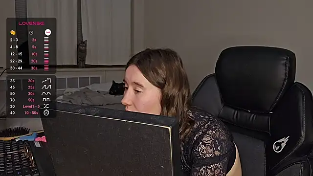 Kinkycouple1789 online show from 12-31-24, 07:53