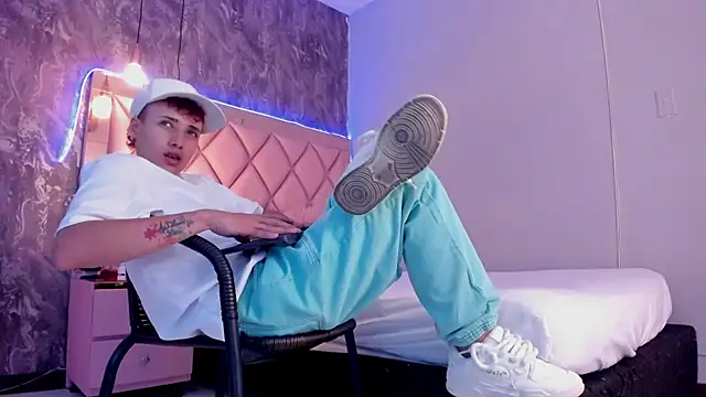 megan 100 online show from 01-13-25, 01:13