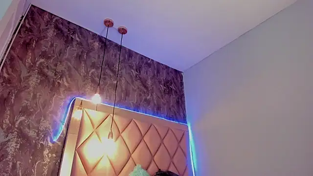 megan 100 online show from 02-07-25, 07:17