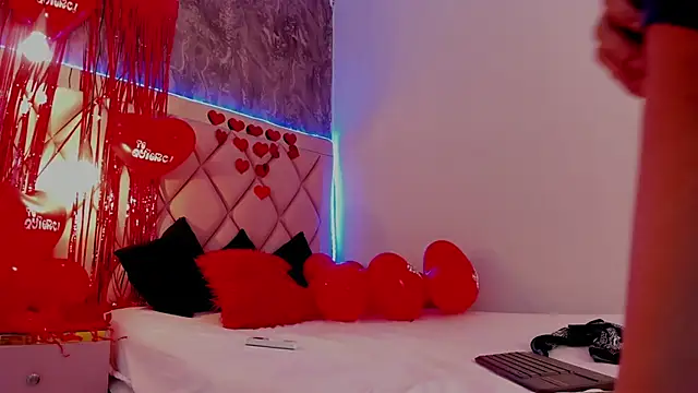 megan 100 online show from 02-16-25, 06:43