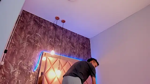 megan 100 online show from 03-01-25, 07:04