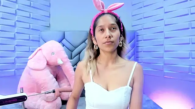 BriannaHarps online show from 03-03-25, 07:17