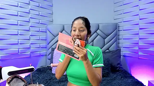 BriannaHarps online show from 03-06-25, 08:59