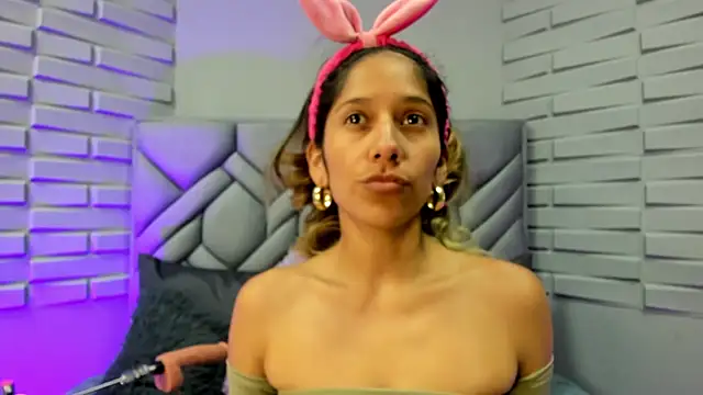 BriannaHarps online show from 03-11-25, 08:31