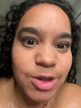 Lucy wilson5 online show from 02-04-25, 08:13