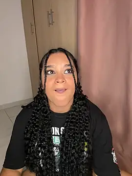 Lucy wilson5 online show from 02-20-25, 07:01