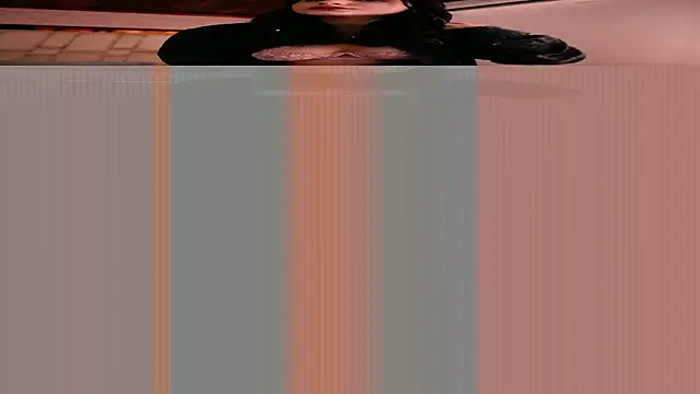 Snapshot of Luu_Princess chatting on 05-23-26, 07:51 Luu Princess online show from 05-23-26, 07:51