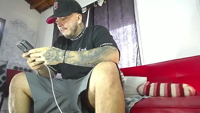 Dexter-T online show from 03-15-25, 06:43