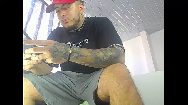 Dexter-T online show from 09-10-25, 12:38