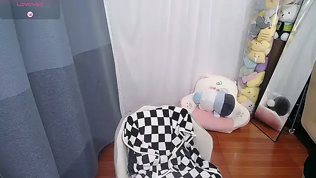 CN-Doudou online show from 10-30-25, 02:57