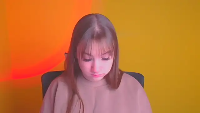 Snapshot of Evelina_GG chatting on 01-06-25, 06:36 Evelina GG online show from 01-06-25, 06:36