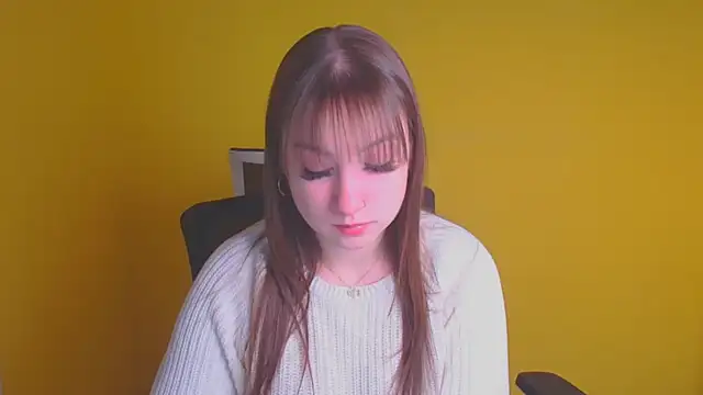 Snapshot of Evelina_GG chatting on 02-11-25, 06:40 Evelina GG online show from 02-11-25, 06:40