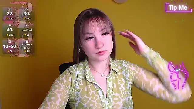 Snapshot of Evelina_GG chatting on 02-18-25, 06:48 Evelina GG online show from 02-18-25, 06:48