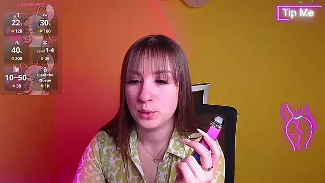 Snapshot of Evelina_GG chatting on 02-18-25, 09:54 Evelina GG online show from 02-18-25, 09:54