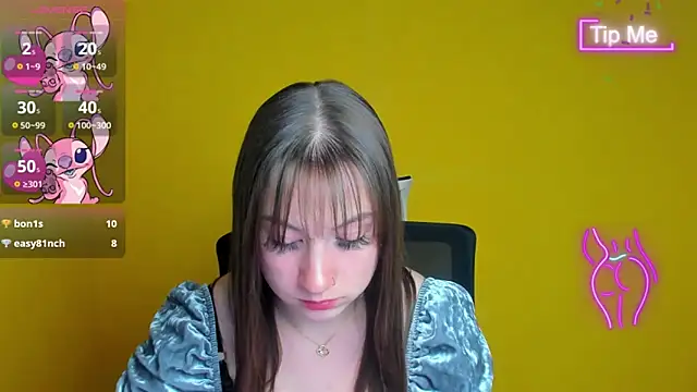 Snapshot of Evelina_GG chatting on 03-20-25, 12:51 Evelina GG online show from 03-20-25, 12:51