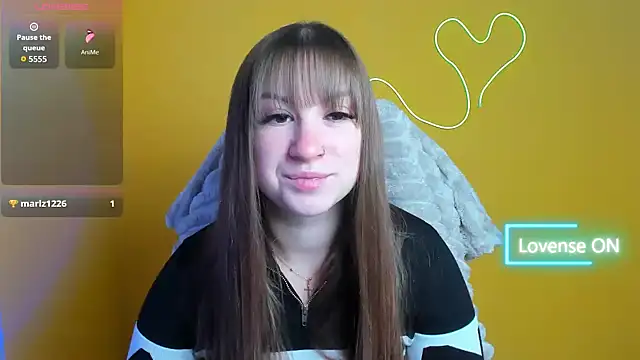 Snapshot of Evelina_GG chatting on 11-03-25, 06:36 Evelina GG online show from 11-03-25, 06:36