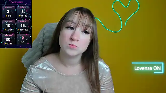 Snapshot of Evelina_GG chatting on 12-05-25, 12:36 Evelina GG online show from 12-05-25, 12:36