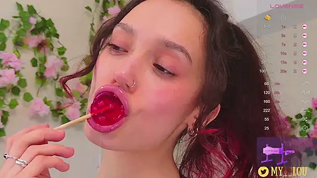 MyLou  online show from 03-05-25, 07:17