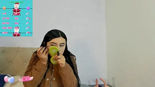 Snapshot of Dulce_amg chatting on 12-15-24, 01:32 Dulce amg online show from 12-15-24, 01:32