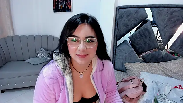 Dulce amg online show from 04-28-26, 03:11